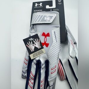 UNDER ARMOUR F9 Nitro Football Gloves Youth Small USA Silver Red Blue NWT! $40